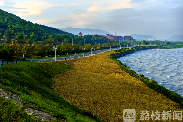 国庆长假去哪玩？江苏十条“最美农路”自驾游任你选