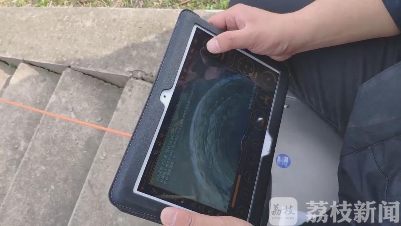 检查■句容运用高科技助力防汛检查