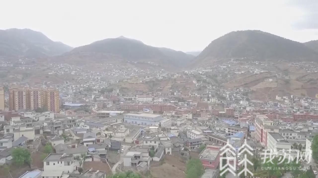 #海安#“海安舅舅”帮山里孩子圆了北大清华梦 32年接力支教“小凉山”