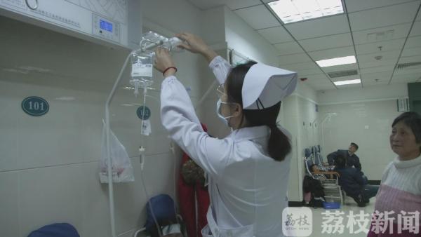 探访夜间儿科门诊 护士4小时“刷”出13000步