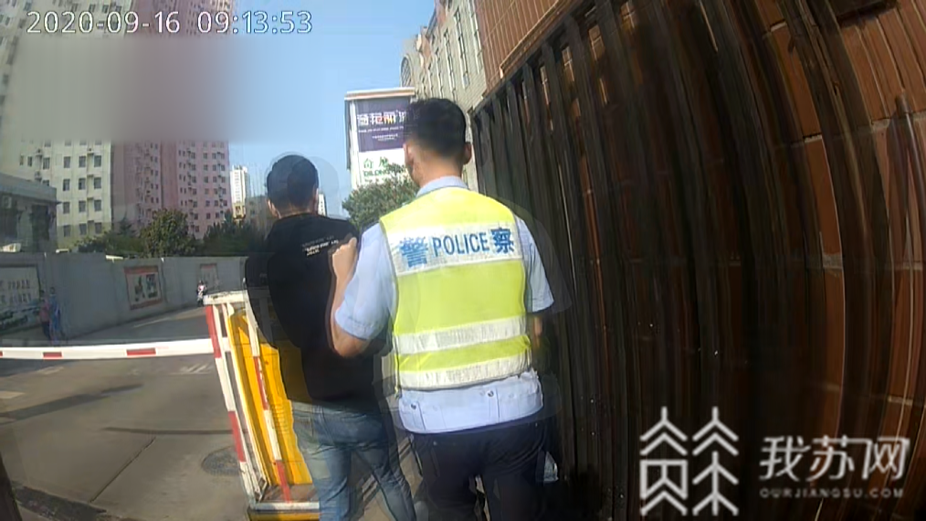 【命案逃犯】原是潜逃16年的命案逃犯 遇民警盘查慌忙逃跑