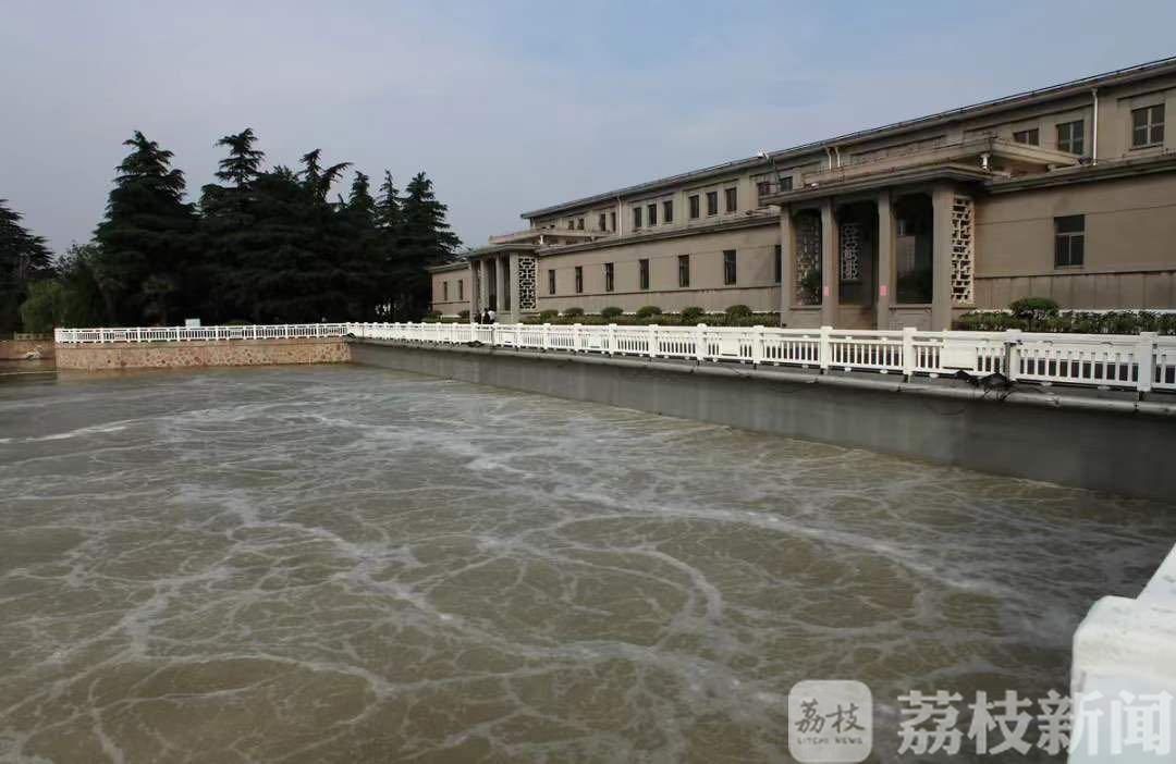 江都■每天6个“玄武湖”！江都抽水站满负荷抗旱调水