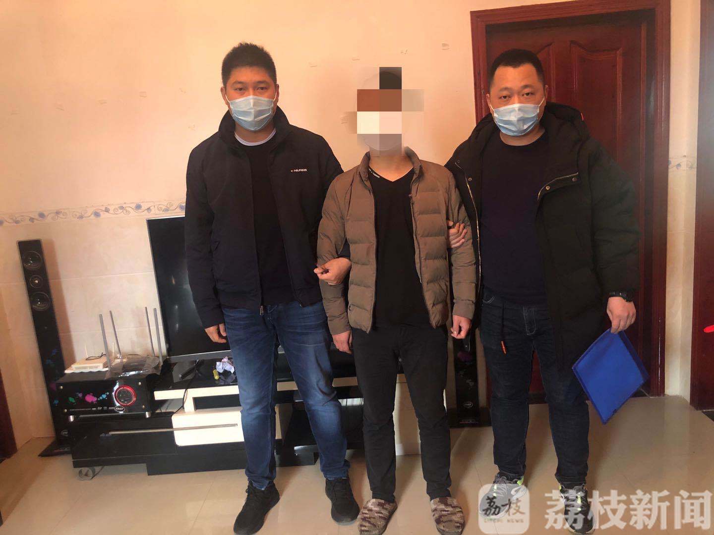 张女士■网上唱情歌的小哥哥竟是抠脚大汉！暧昧骗钱全是套路……