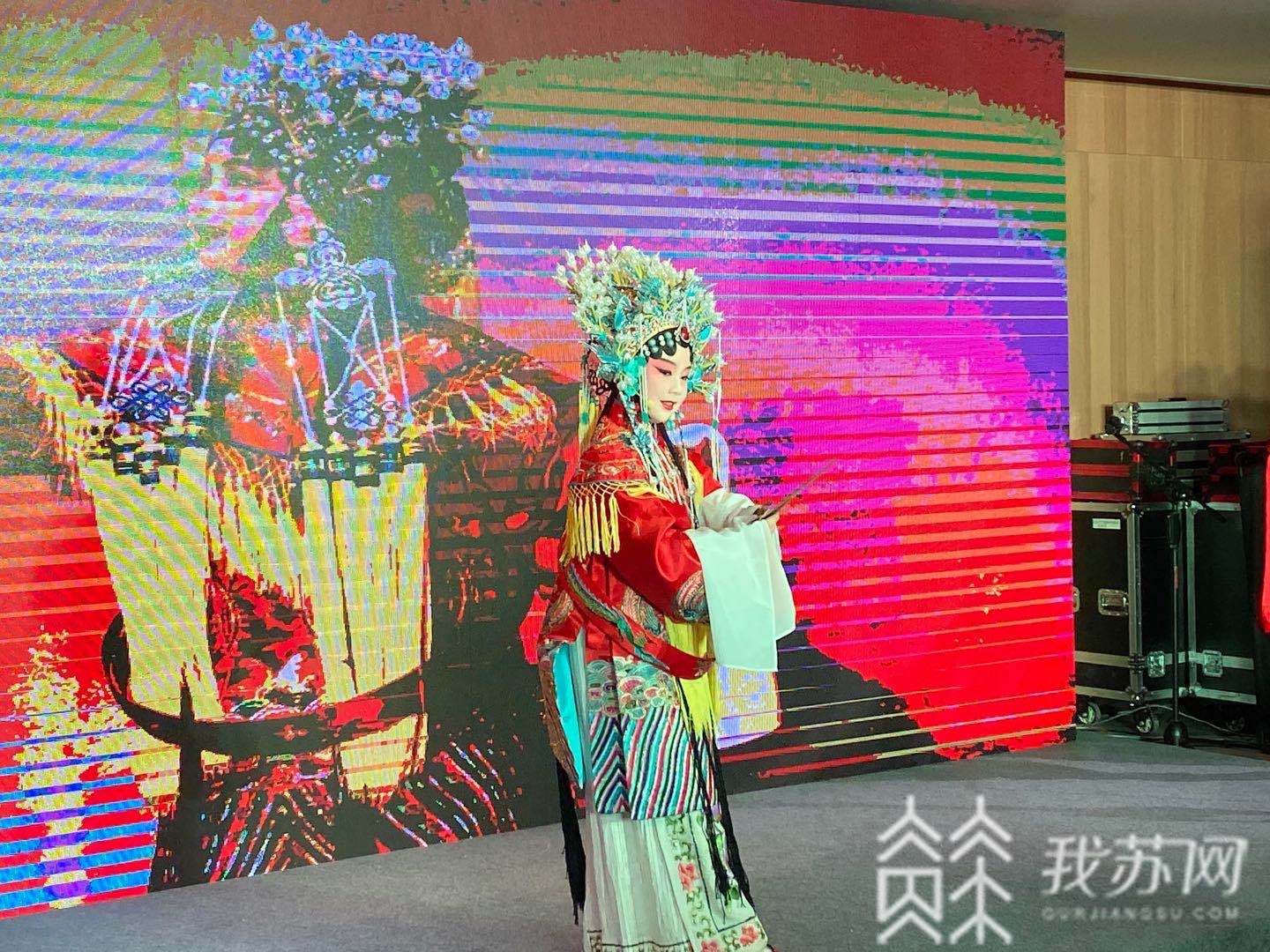 戏曲@还不快来亮嗓！ 南京打造专属戏曲票友的“大秀场”