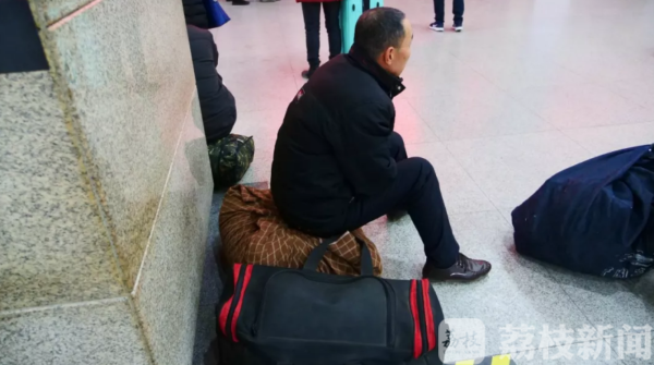 看完这些故事，想回家了