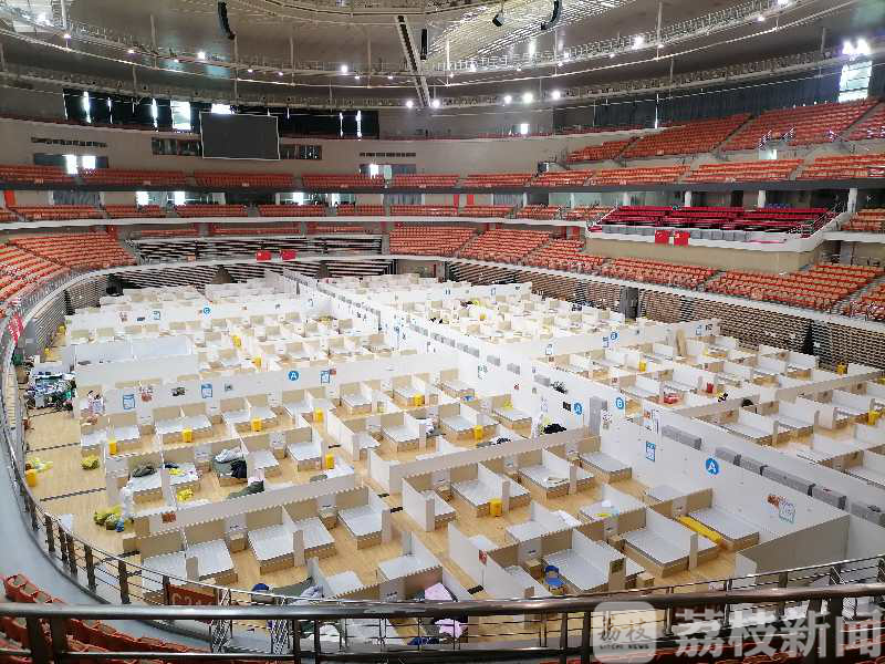 我们：别离时刻到来 武汉日志丨方舱的大幕渐落