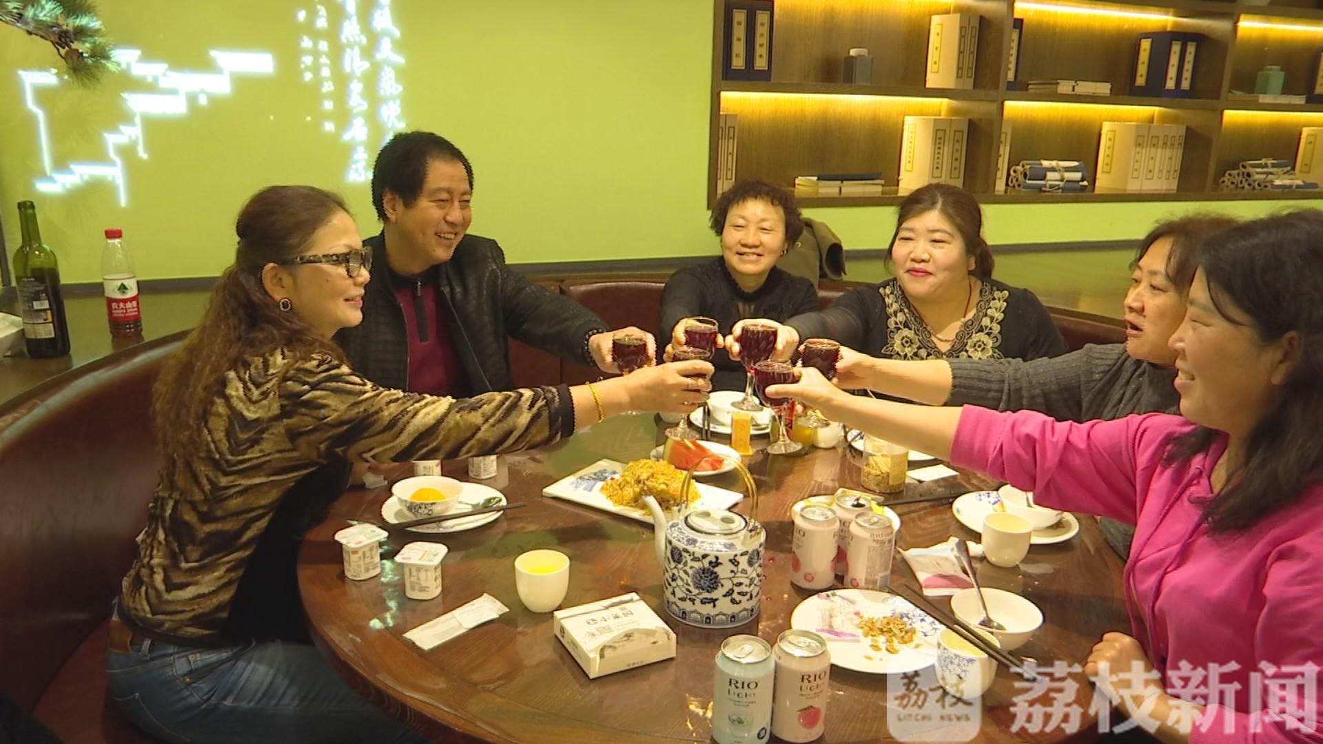 商家■消费券别忘记用啦！搭配商家活动更划算