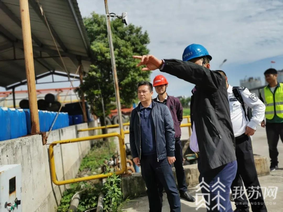 假期■这个假期，他们忙出一片“蓝天碧水”
