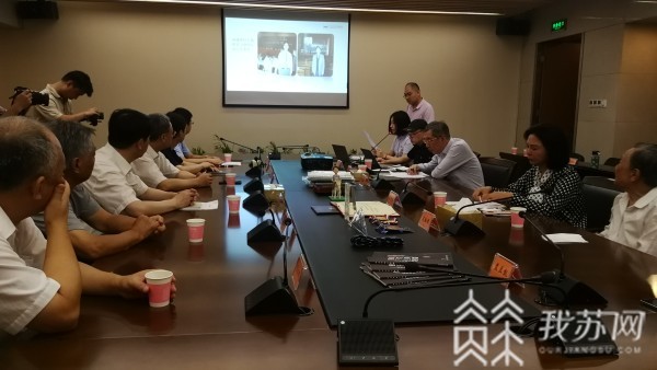 南京大屠杀■谈臻律师追思会暨物品捐赠仪式在侵华日军南京大屠杀遇难同胞纪念馆举办