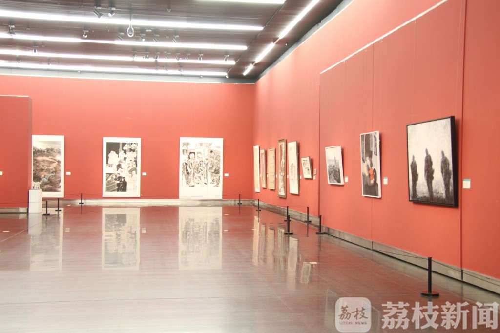 「」江苏省抗疫主题美术书法精品展开幕 240件书画作品致敬“英雄”