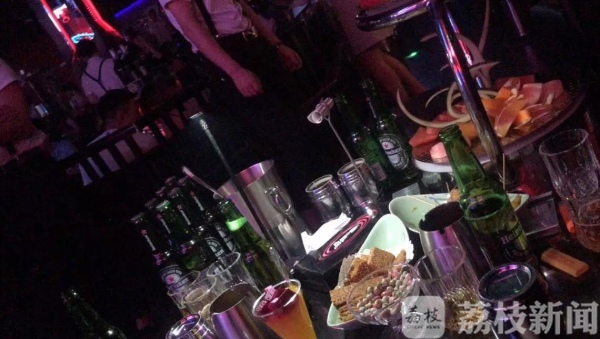 假期贪食啤酒河鲜  当心痛风扰雅兴