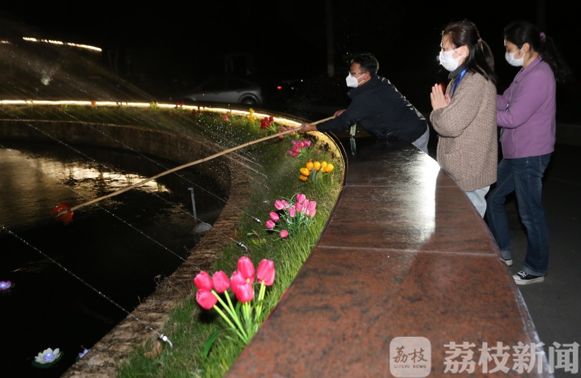 祭扫■南京雨花功德园晩间祭扫服务贴心