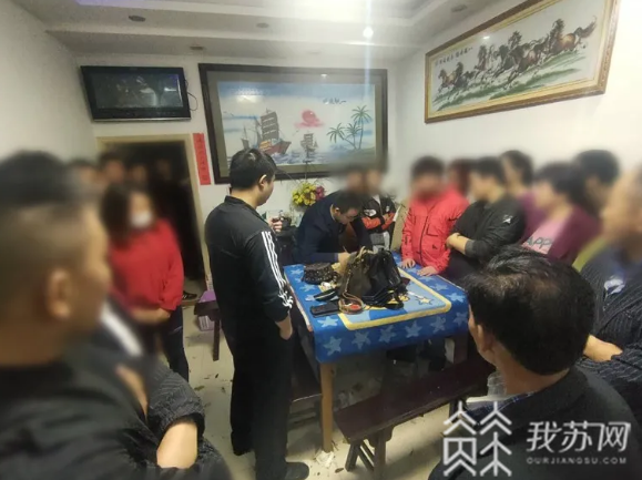 警方■抓获42人！溧阳警方捣毁一流动赌博窝点
