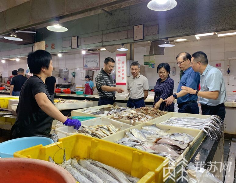 长江■市场监管总局执法稽查局暗访调研江苏长江禁渔工作