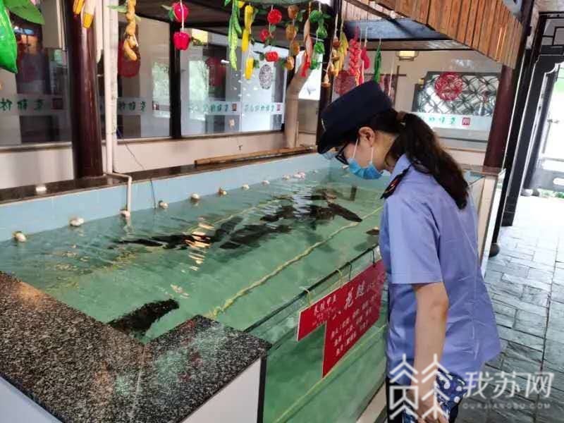 『』江苏在行动》十年禁渔 依法监管，贵在落实 《长江流域禁捕退捕