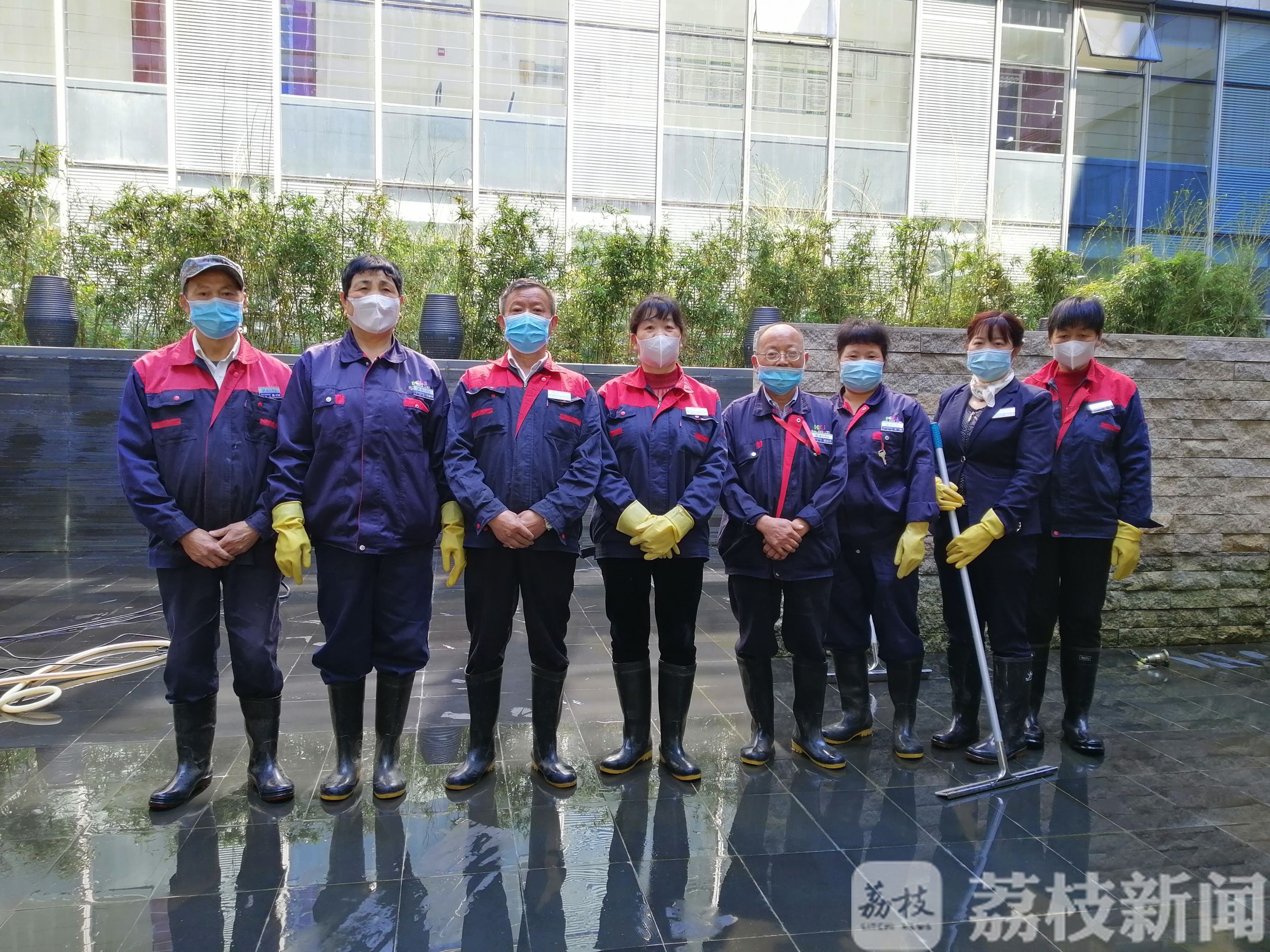 #保洁#：一位保洁人员的最美坚守 抗疫职工有力量|滕宏美