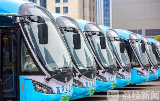 建成■建成长江五桥、增17处公共停车场……今年南京交通部门要办这些实事！