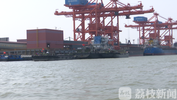 阻断疫情长江水路传播，他们在行动！