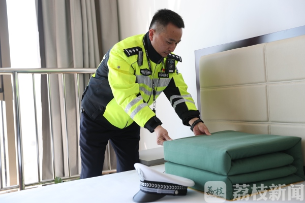 6天6夜坚守在岗！抗“疫”期间 连云港这位民警被称“加班哥”