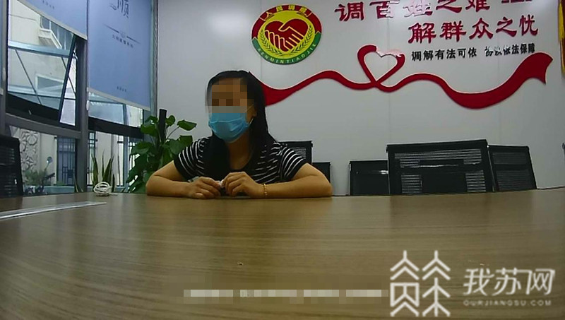 裸照:警方一查竟是…… 被拍裸照遭敲诈