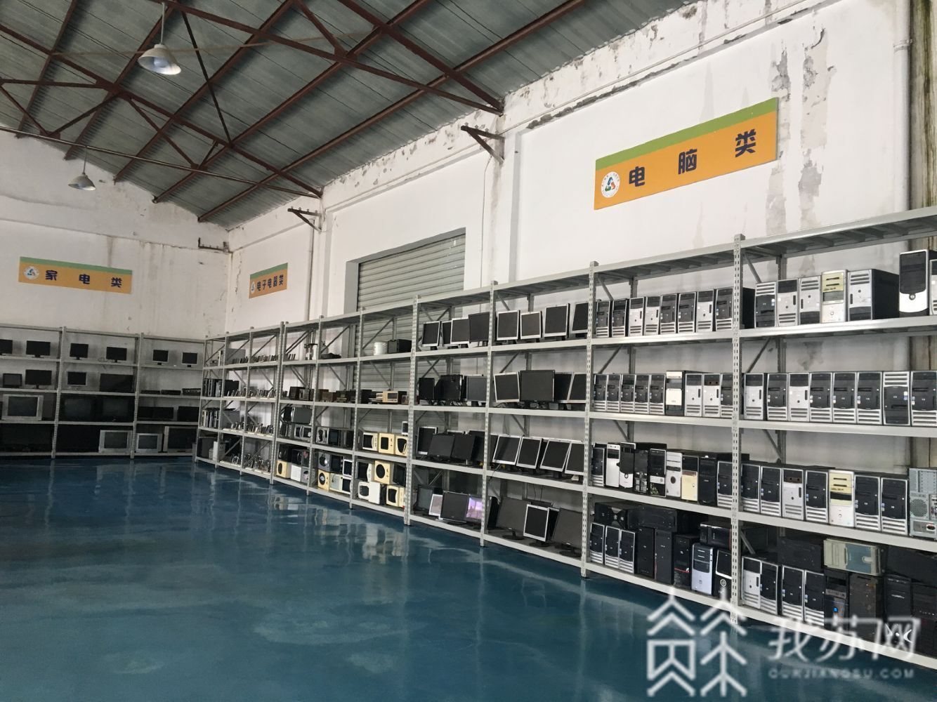 [垃圾]南京首个大件垃圾自动化处理设备投用 日均垃圾破碎量120吨