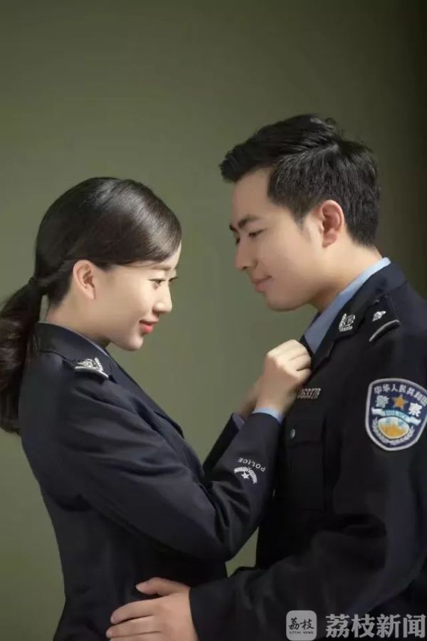 抗击疫情“夫妻档” ， 默契“战友”并肩作战