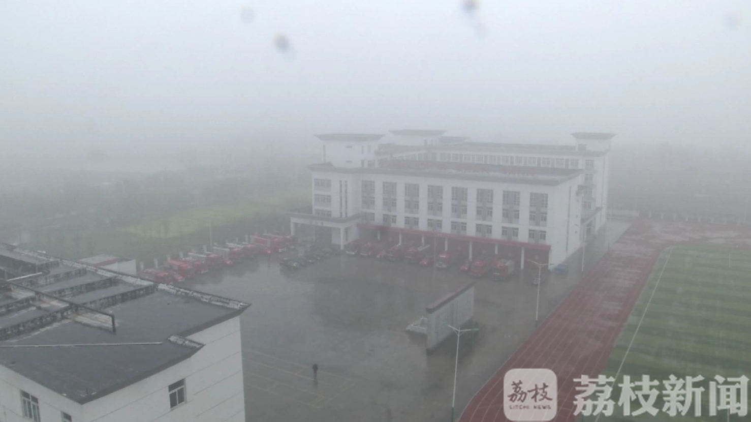 #消防#消防赛场大练兵 负重登高、长跑