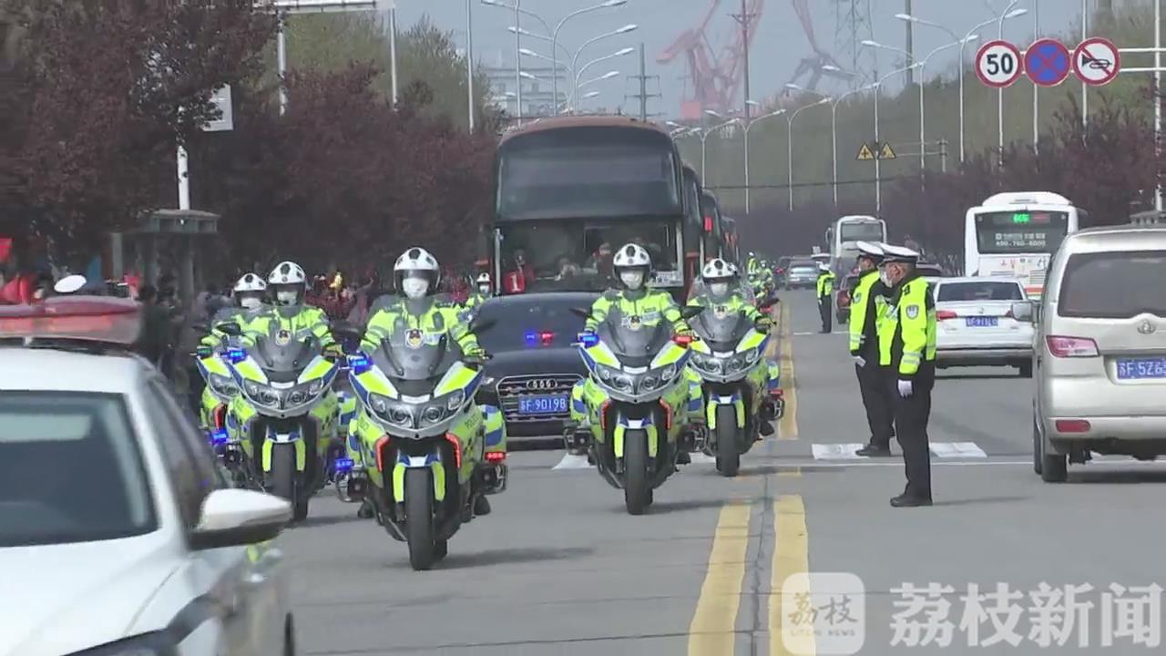 医疗队■南通66名援鄂医疗队员结束隔离休养