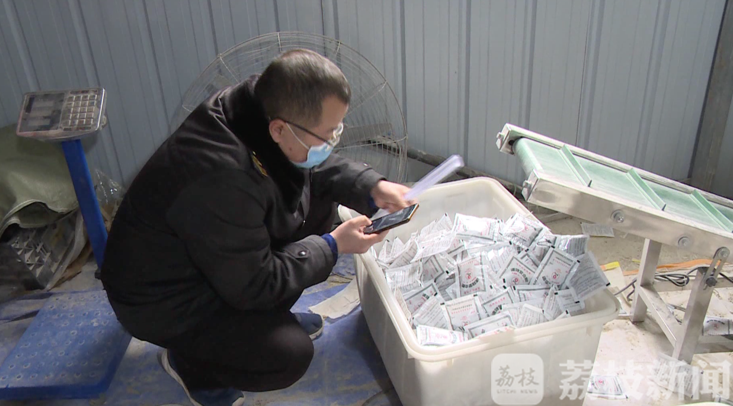 沭阳■宿迁沭阳查获伪劣复合肥3万余袋