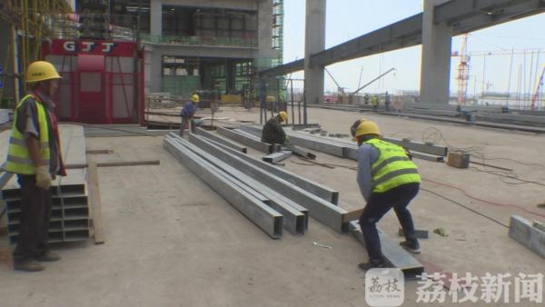 他乡作故乡 明月寄相思！看高铁施工现场的“别样中秋”