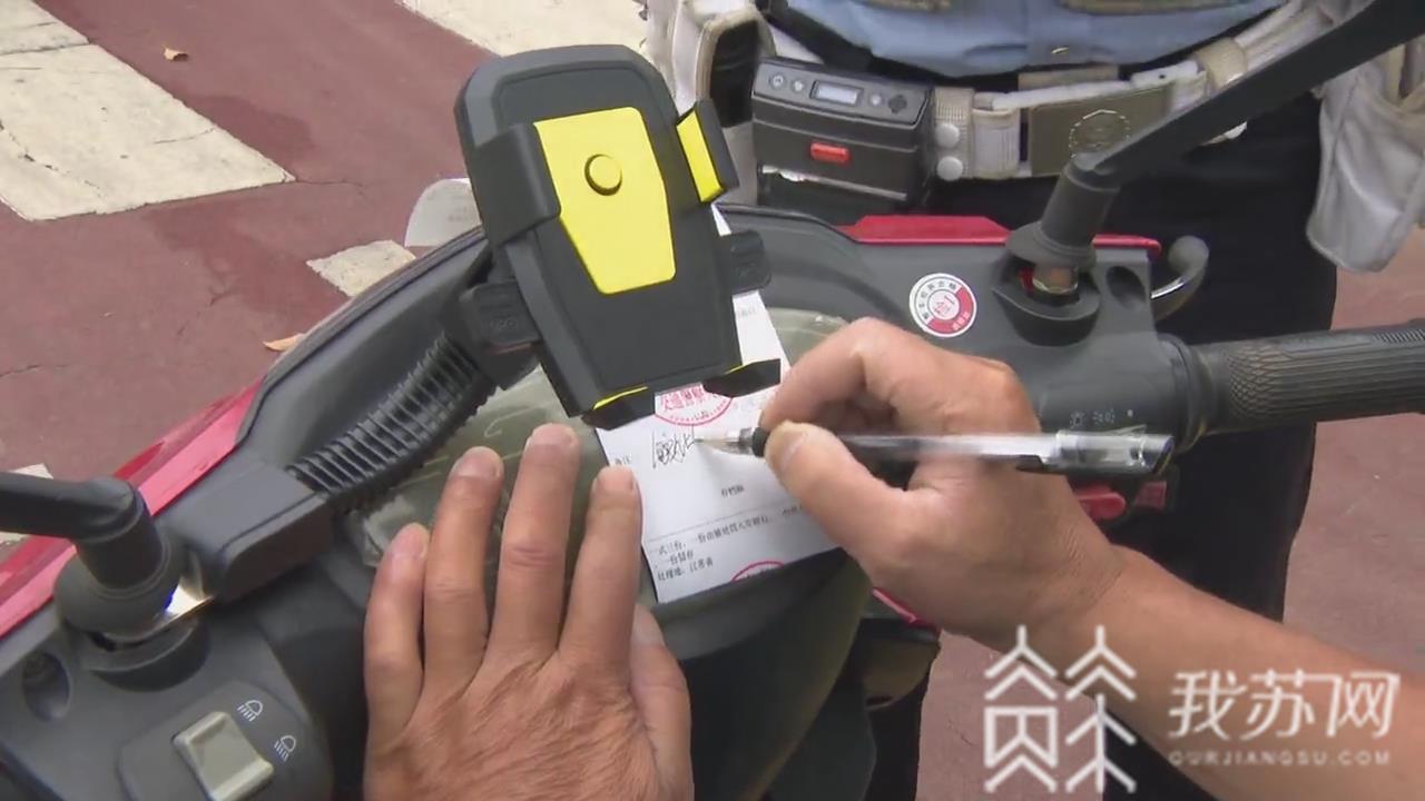 头盔■骑车不戴头盔？武进已开出300多份处罚单