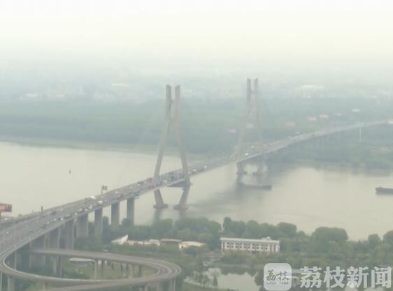 扬大桥：润扬大桥健康大体检 迎接15岁“生日”
