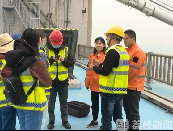 扬大桥：润扬大桥健康大体检 迎接15岁“生日”