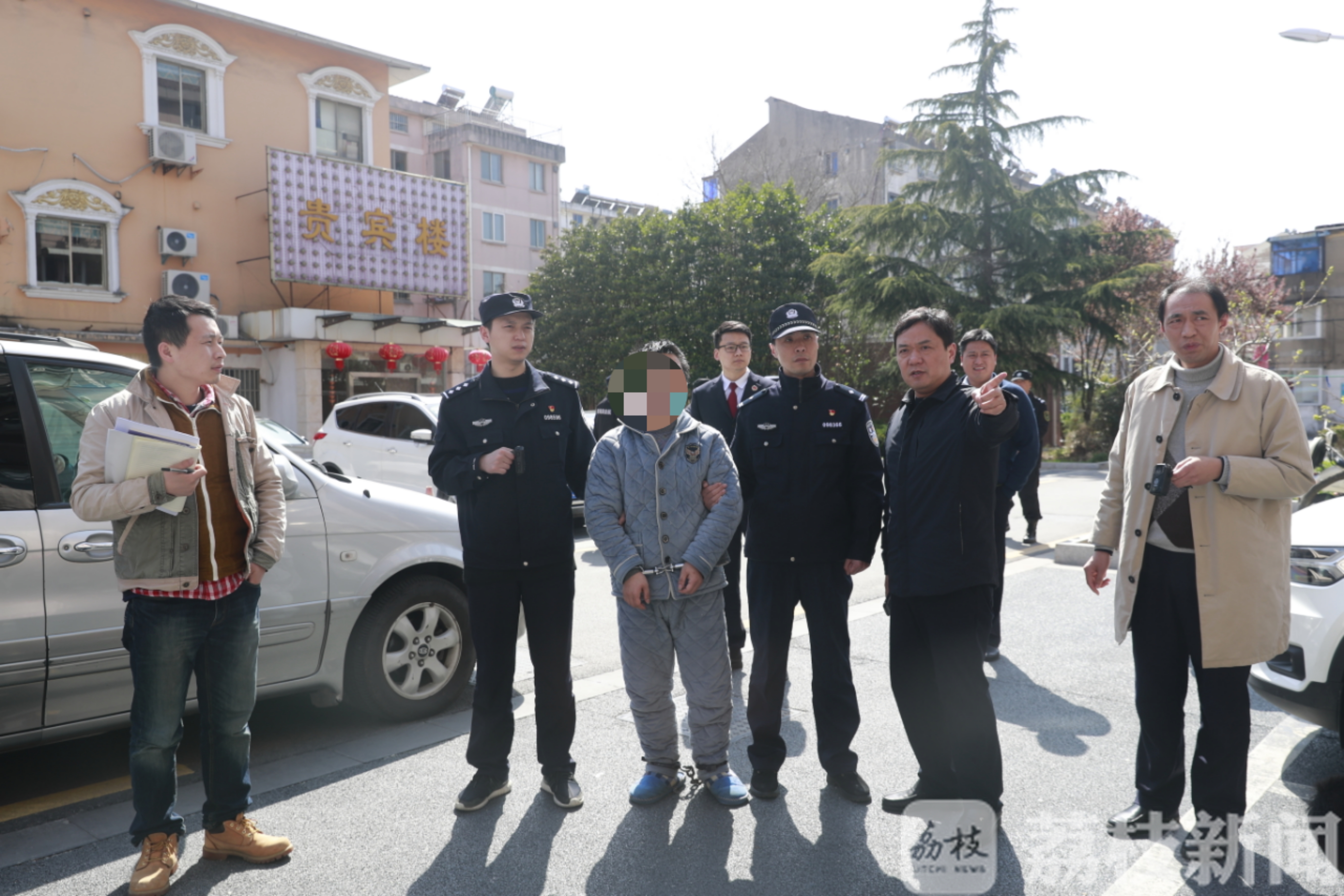 [刑侦] 盐城警方几代刑侦人接力攻坚终擒获两疑犯 两女子被害多年