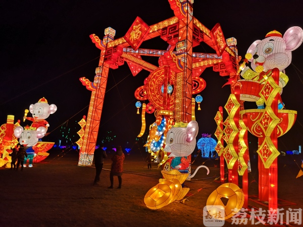 小年夜，亮花灯！第二届秦淮?大丰梅花湾新春灯会洋溢浓浓年味