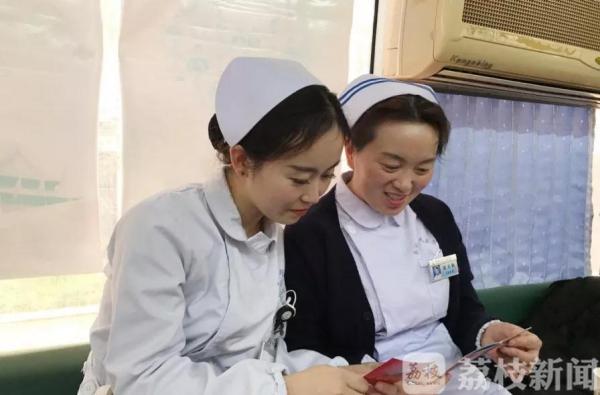 泰州白衣天使义务献血为春节做好储备
