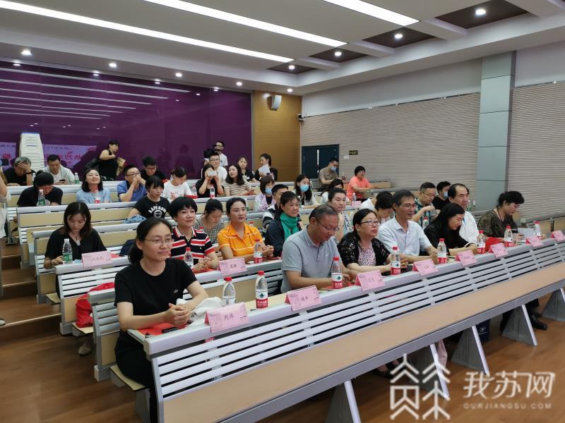 体操■南京市20所学校共同打造“快乐体操”