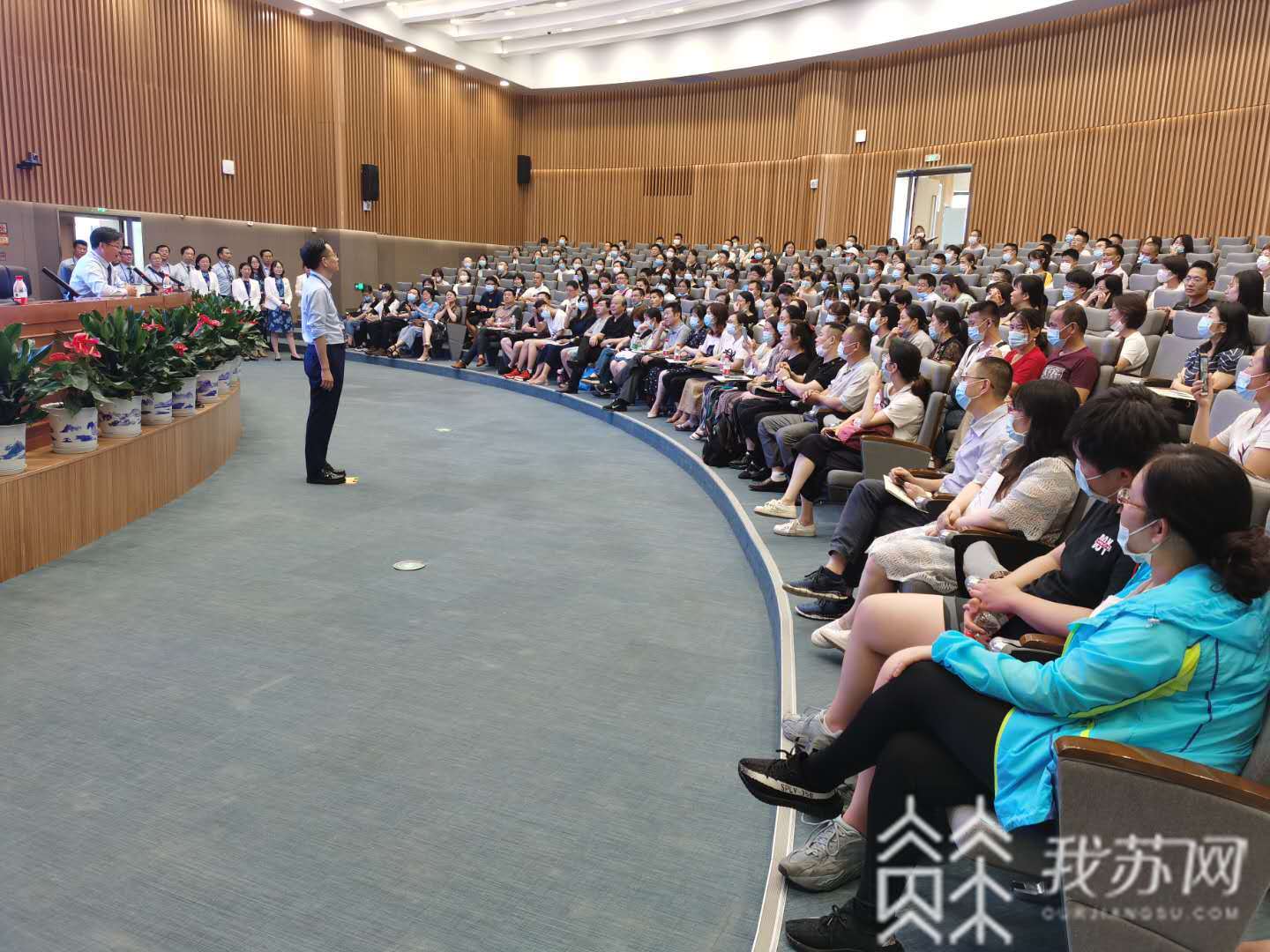『一中』 学校实行“一个代码两个校区”招生 南京一中江北校区启用