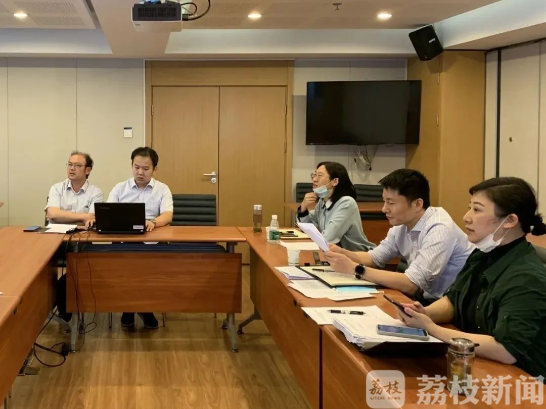 学区：南京严禁开发商、中介机构对“学区房”进行炒作 严查“学区房”市场乱象 别炒了！