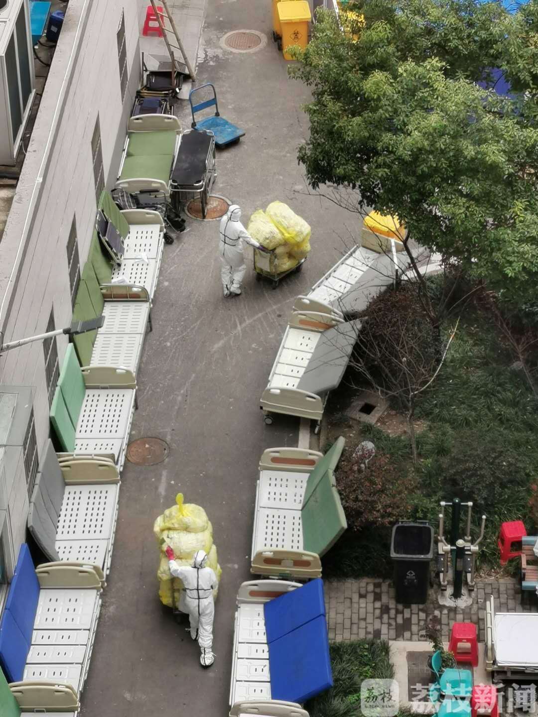 武汉■直通武汉|我会记住那些最亮的星：一位武汉民警记录下的抗疫故事