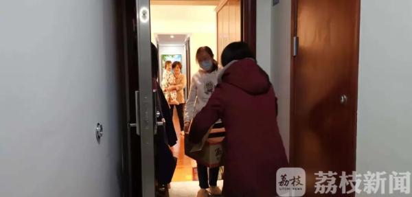 苏汉两地书|写给刚满月儿子的信：未来，希望你也能为他人撑起一