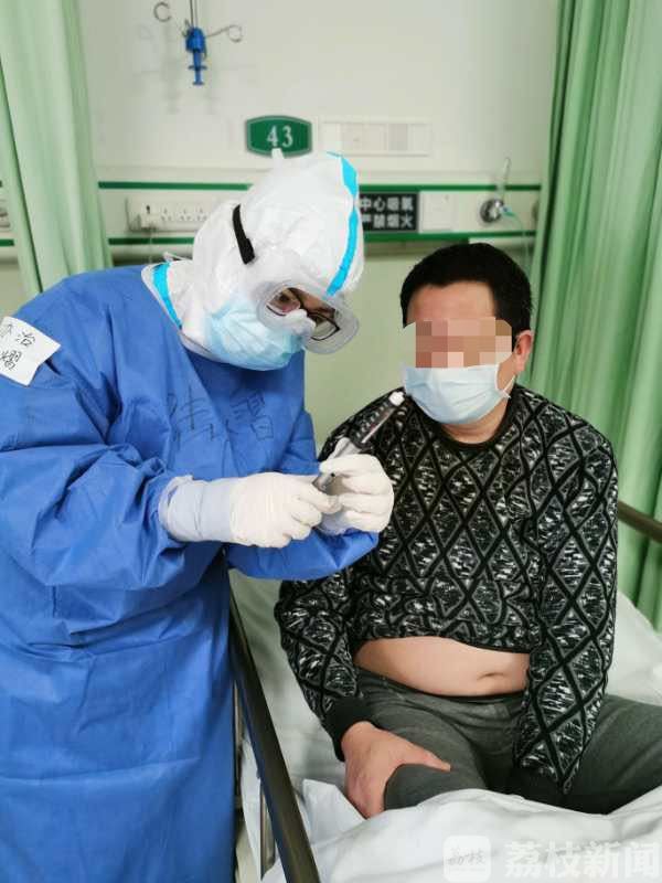患者■武汉日志|发挥专业特长！我在病房教会患者自己注射胰岛素