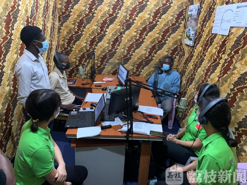 医疗队■奔巴电台分享中国抗疫经验，援外医疗队治人更育人！