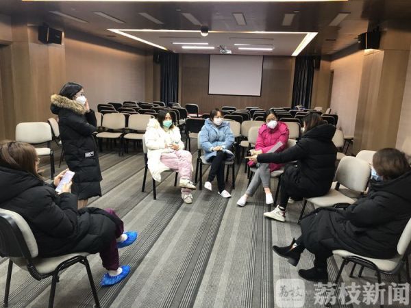 新婚护士的前线手记：能去祖国最需要我的地方  此生无憾