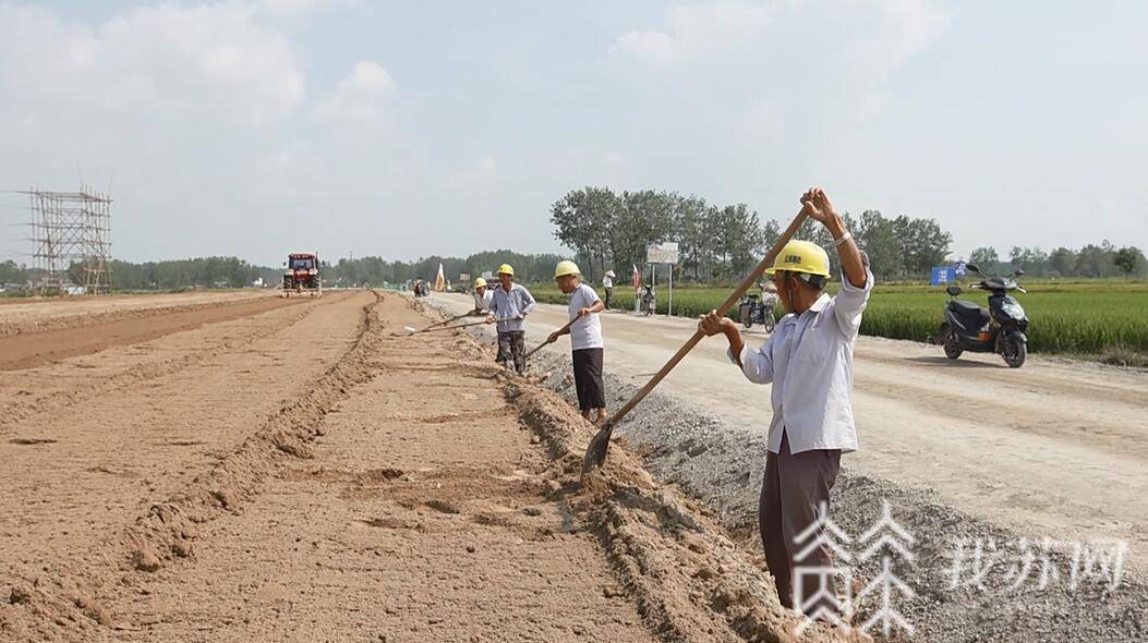 【公路建设】我省持续推进省级干线公路建设丨国庆我在岗 节日不休抢抓黄金施工期