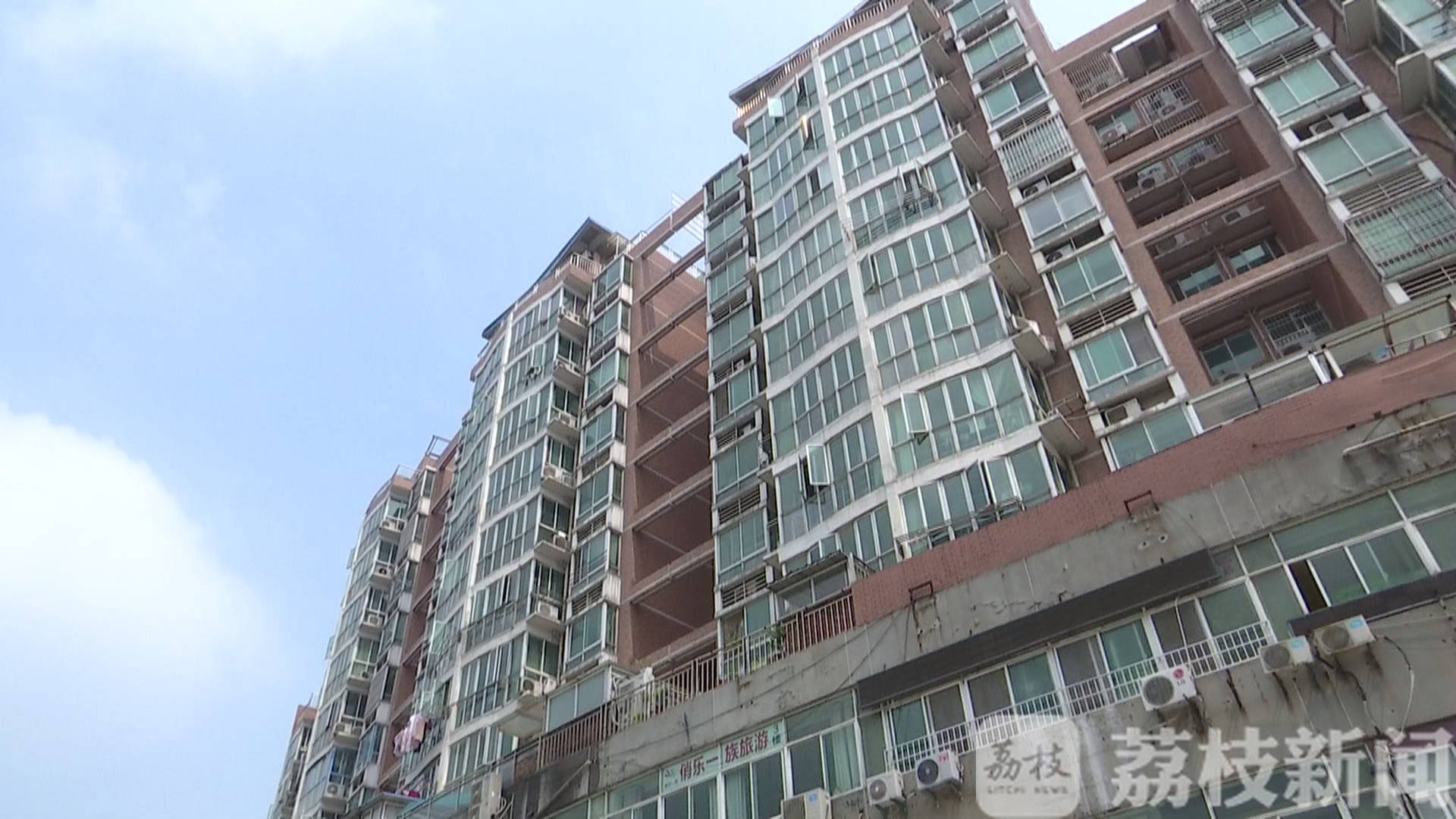 【商务楼】 历时一年半，南京这栋火灾隐患商务楼终于整改了