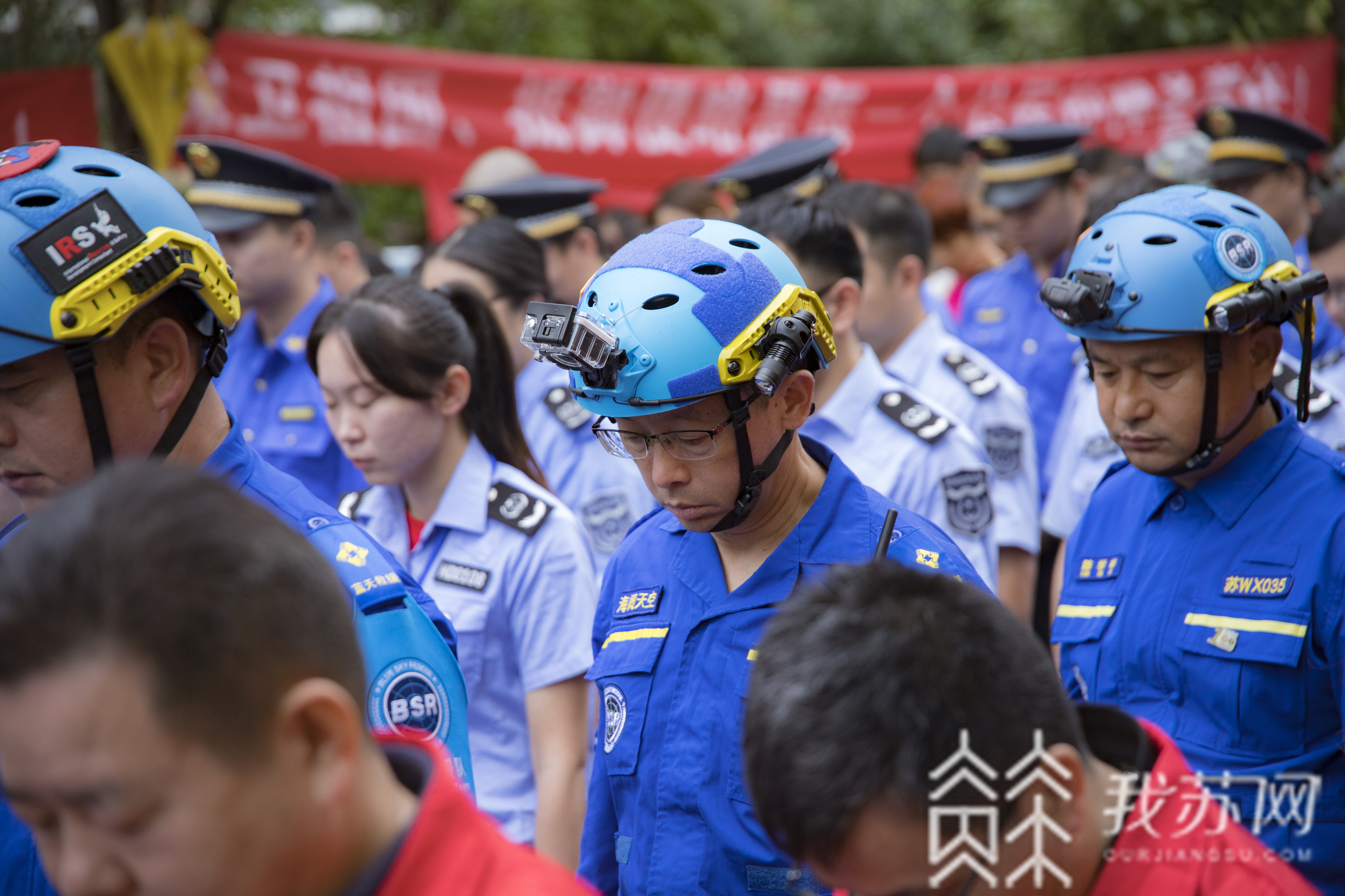 「应急」无锡滨湖开展防空应急演练 8分钟紧急疏散400多人