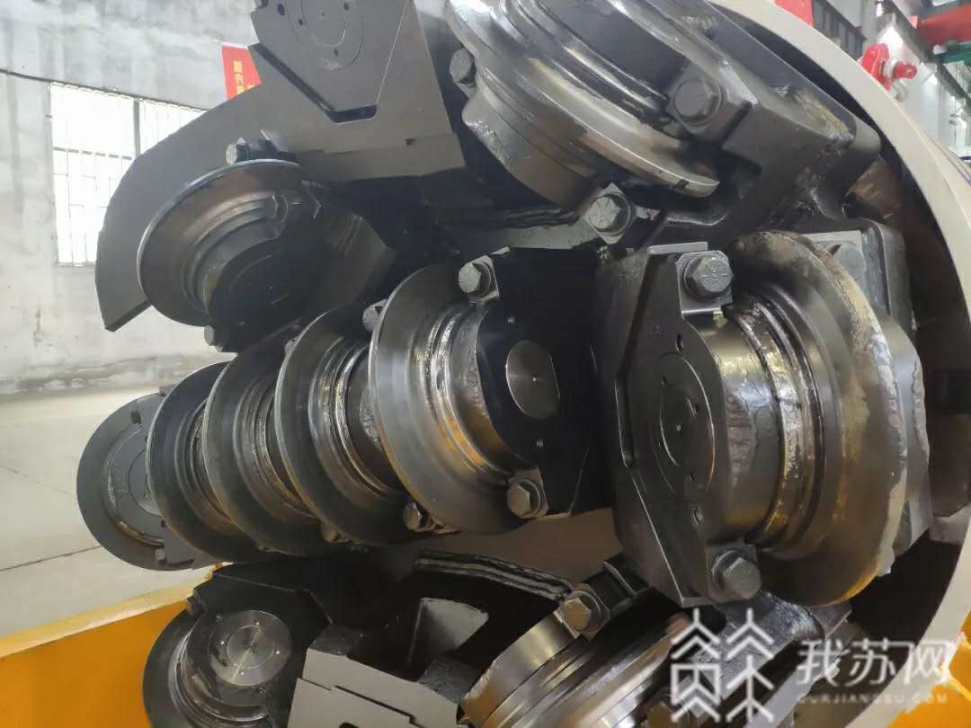 设备■打破国际垄断！无锡造的这台“硬核”设备正式下线
