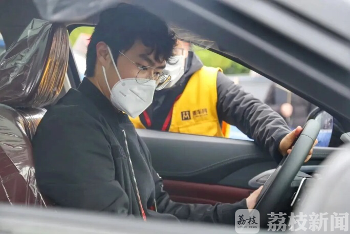 消费■这个“五一”有点暖！江苏各行各业消费升温