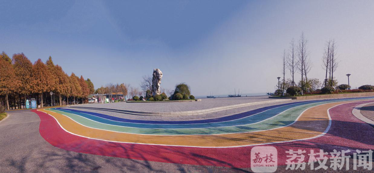 【彩虹】无锡这条高颜值彩虹步道火了 樱花漫道，“彩虹”卧波：